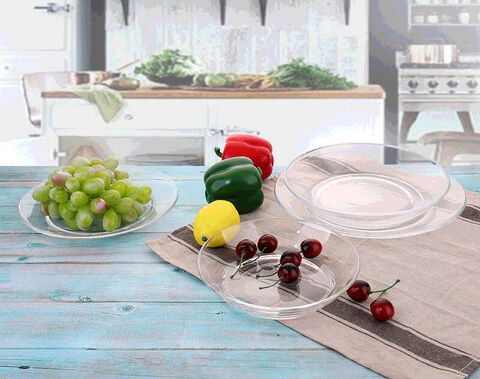 The multi-functional high borosilicate glass casserole is a perfect kitchen helper for your home