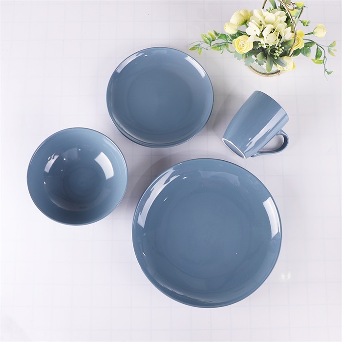 Pourquoi la porcelaine neuve est-elle le meilleur matériau pour la vaisselle? Cid = 3