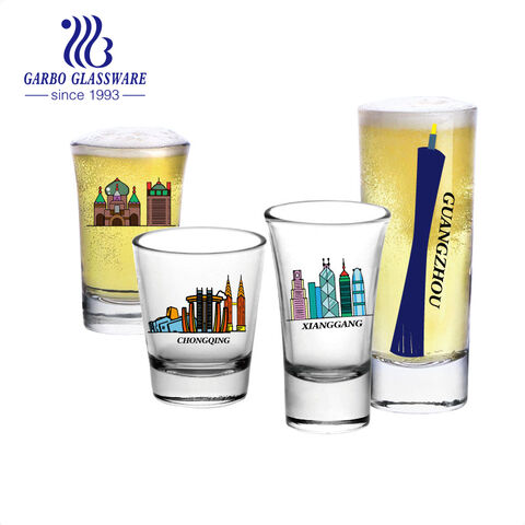 Quais são os populares mini copos de vidro de tiro personalizados? Bem-vindo ao Garbo Hot Sale Decalque de Vinho Branco em Spray Design Copo Shot Glass