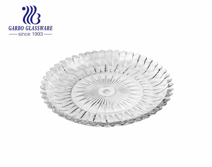 14.5 inch wholesale glass fruit salad dessert plates with delicate carved design