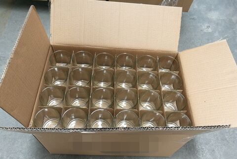 How does Garbo Glassware pack the glassware when exporting it abroad? 4 Regular Packing