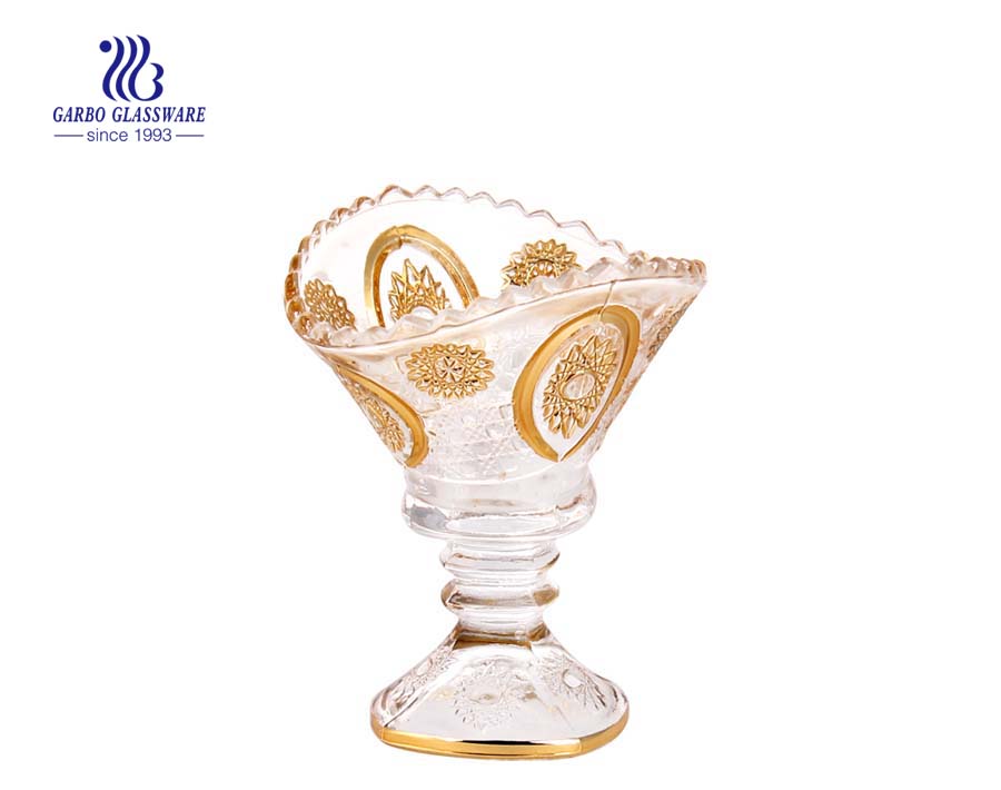 وعاء حلوى زجاجي على شكل حرف V، كوب آيس كريم زجاجي سعة 9 أونصة يُفضل استخدامه في سلطة فواكه البارفيه أو البودنج