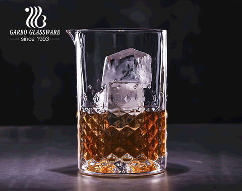 Carafe à whisky en forme de stormtrooper