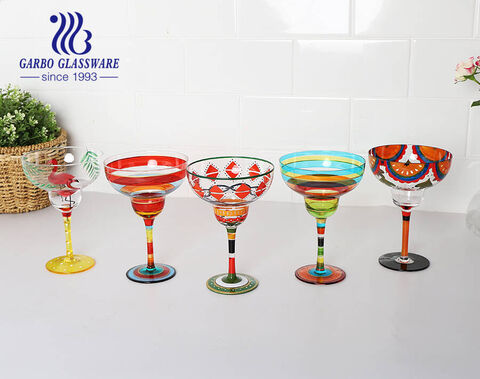 Bulk sale factory price fancy drinking glass cups for water/ juice/wine