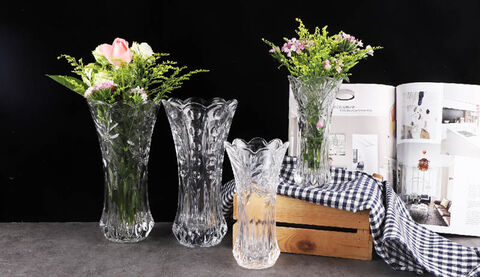 Factory wholesale tulip design glass vase for decor