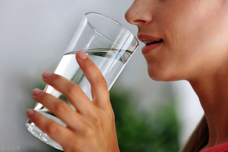 Glass cup is the healthiest choice for drinking