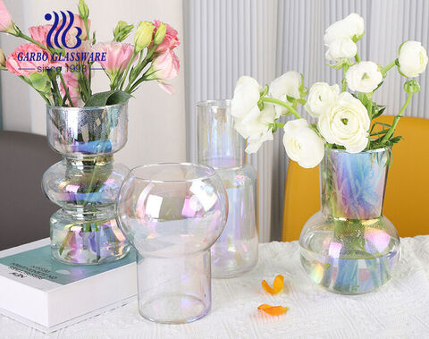 Choosing the Perfect Glass Flower Vase for Stunning Home Decor