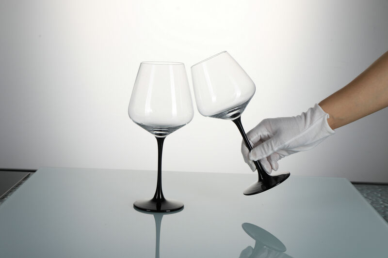 The Perfect Wine Glass for Discerning Wine Enthusiasts