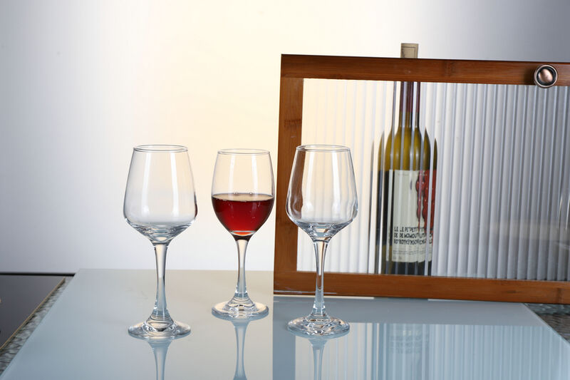 The Perfect Wine Glass for Discerning Wine Enthusiasts