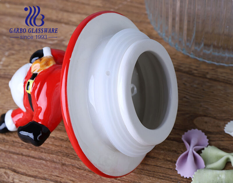 Introduce the Christmas design ceramic lid glass jar