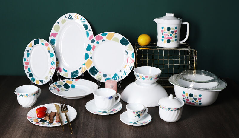 Luxury opal glassware dinnerware set for American and European market