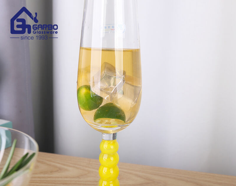 Yellow Color Stem Champagne Glass Handmade Sparkling Glass for Party