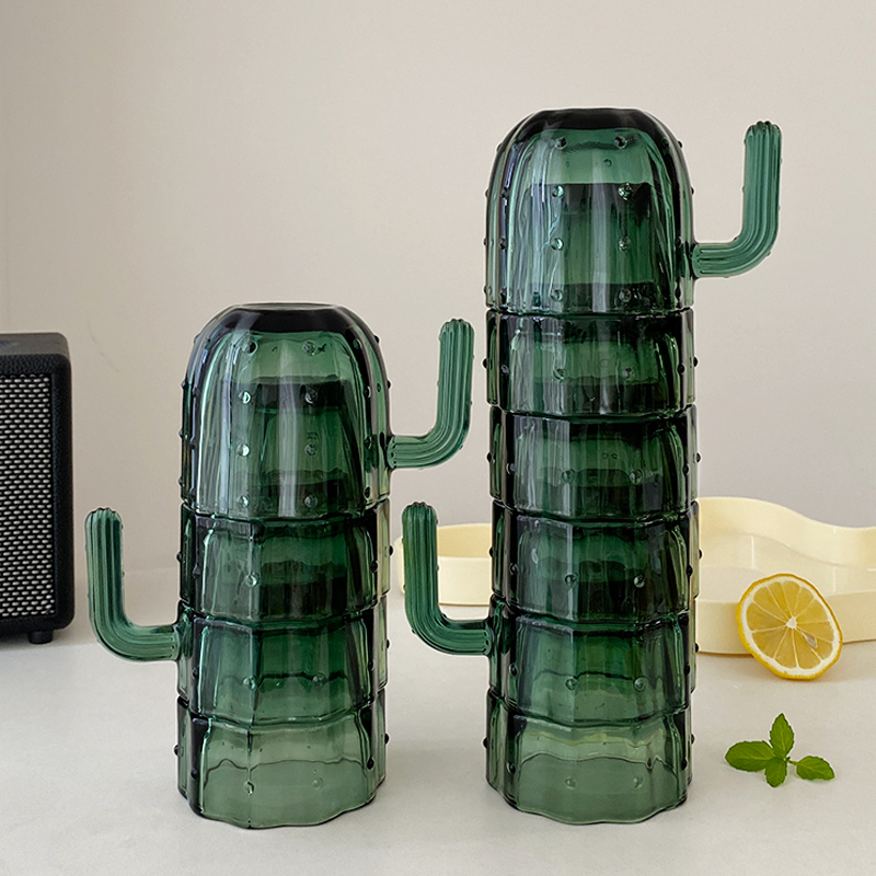 Eight Glass Cups Help You To Spend Cruel Summer Time
