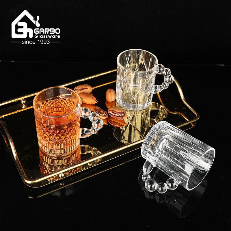 Eight Glass Cups Help You To Spend Cruel Summer Time
