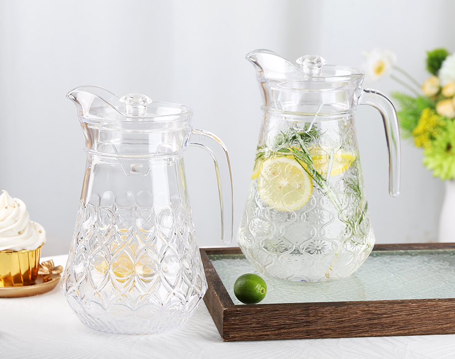 1.3L Glass Pitcher - Ideal for a Refreshing Summer Day
