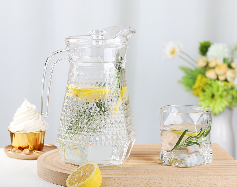 1.3L Glass Pitcher - Ideal for a Refreshing Summer Day