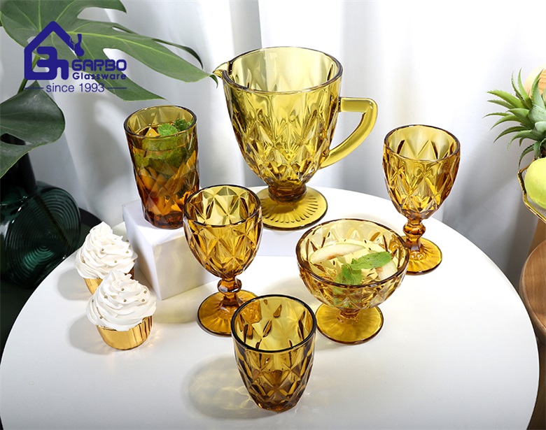 Beyond transparency: Why do top brands choose our pigmented glass for their marketing