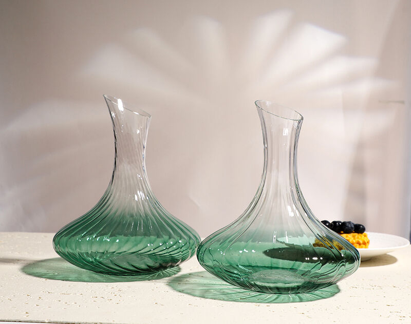 Green colored spray wine glass decanter hand-made style whoelsale
