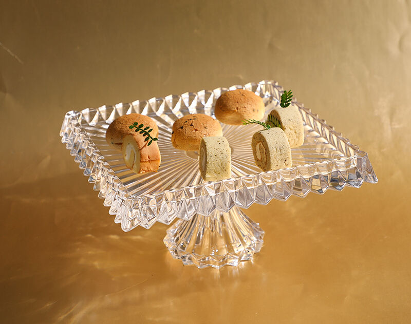 Factory Wholesale Stock Item Fruit Plates With Feet