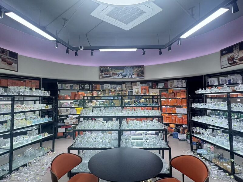 Step into Garbo’s 7th floor and experience the strength of a 30-year-old glass brand Step into Garbo’s 7th floor and experience the strength of a 30-year-old glass brand