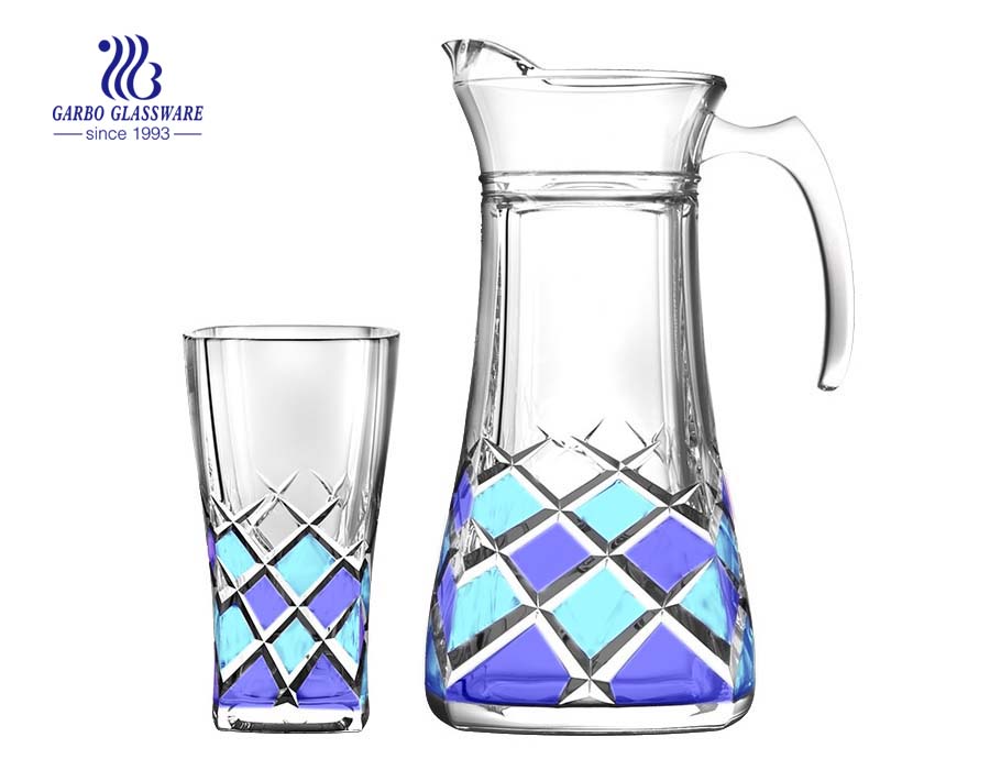 Kundenspezifischer, sprühfarbener 7-teiliger Glaskrug und Tassen Wassertrinkset