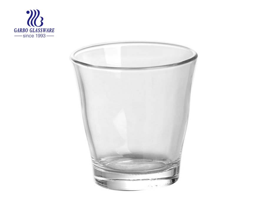 Coupe en verre à whisky de forme ronde de 6 oz