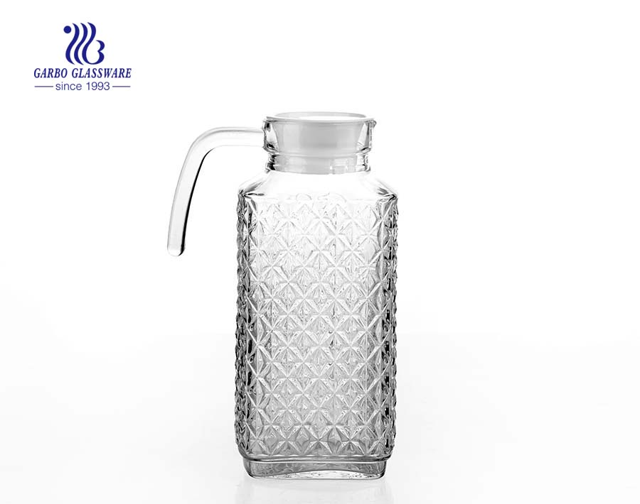 Customized glass pitcher supplier