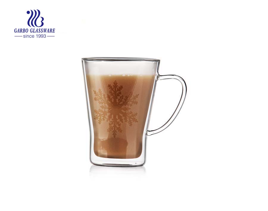 Taza espresso de doble pared resistente al calor de 7 oz con asa