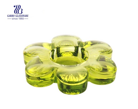 bougeoirs en verre vert à vendre