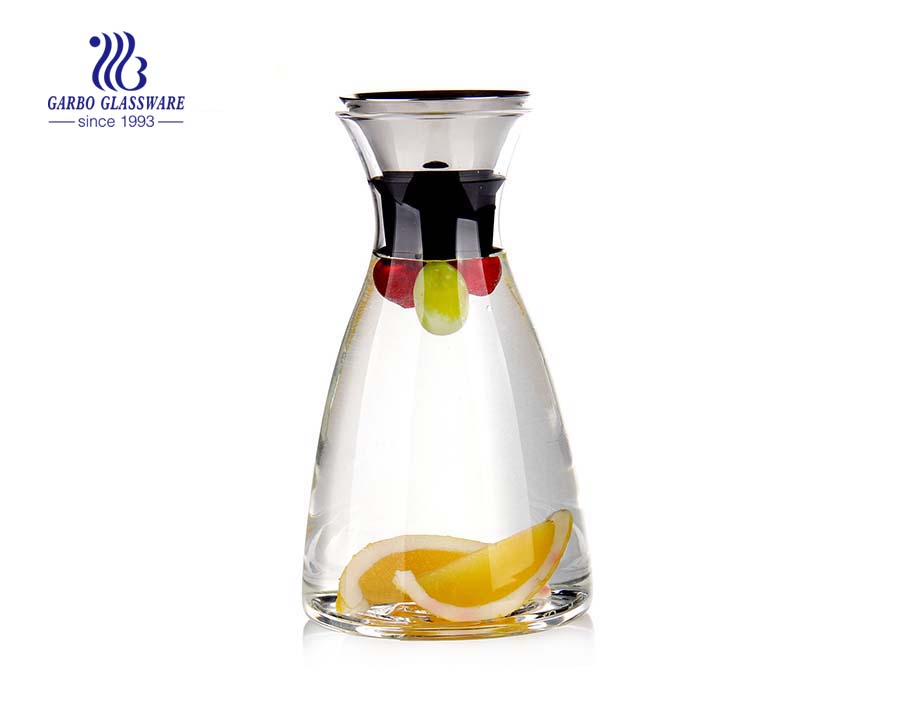 900ml Stainless steel lid hand blown pyrex glass water carafe for wholesale