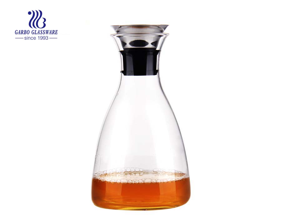 900ml Stainless steel lid hand blown pyrex glass water carafe for wholesale