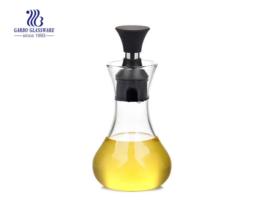 600ml Heat resistant borosilicate glass oil bottle with glass lid