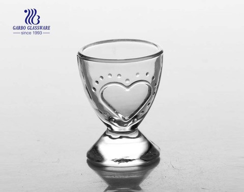 1.5oz Handmade shot glass with heard shape design 