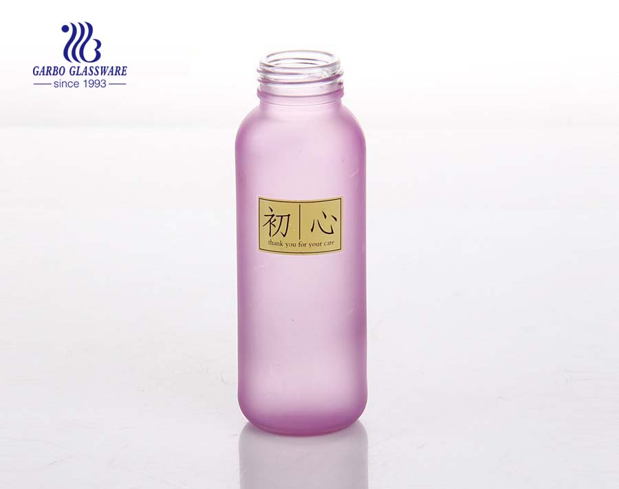 زجاجة زجاجية ملونة 300 مل من الصقيع لمياه الشرب