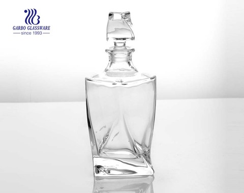 Bottiglia decanter in vetro irregolare di fascia alta da 800 ml