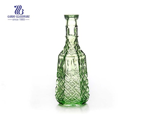 China wholesale factory 1L green colored glass decanter with lid for Sale