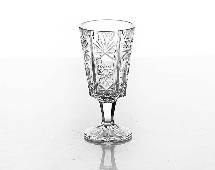 Cálices de vidro de diamante de 160ml Martin para beber suco de vinho