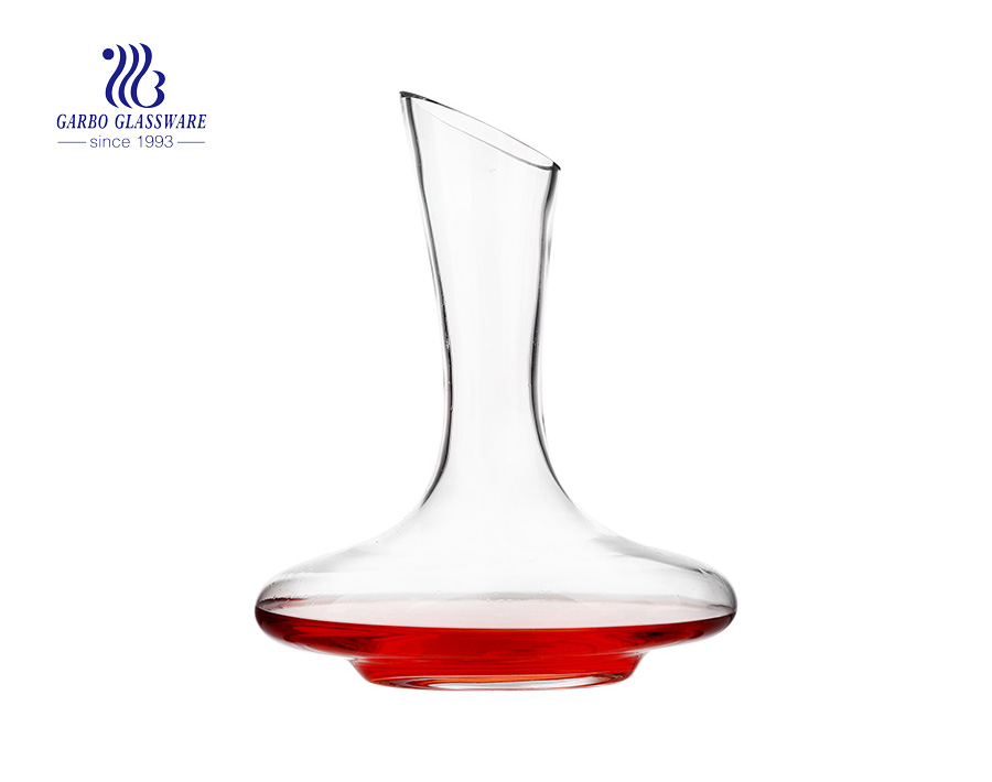 U Shaped Garbo Manufacturer Glass Wine Decanters 