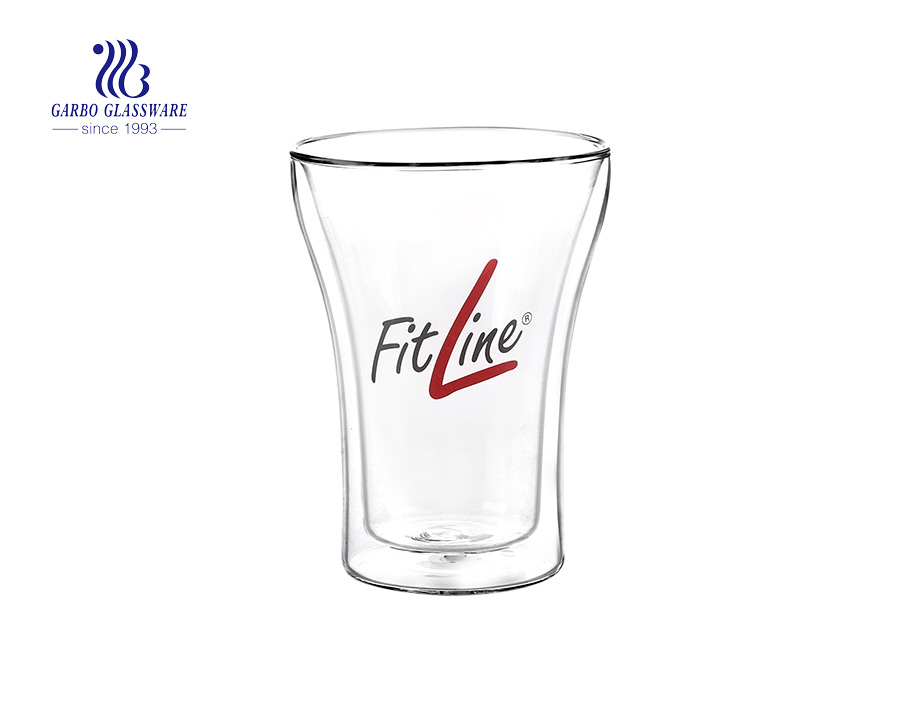 Vaso de pared doble de vidrio pyrex de diseño de forma de línea de 5 oz