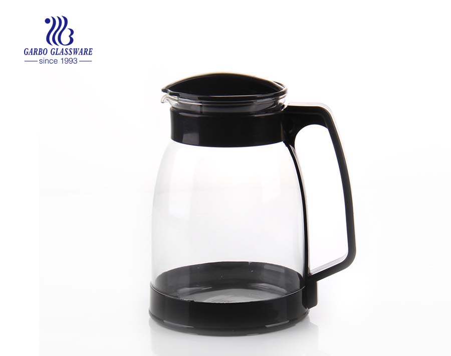 Machine blown glass pitcher glass drinking pot with plastic lid