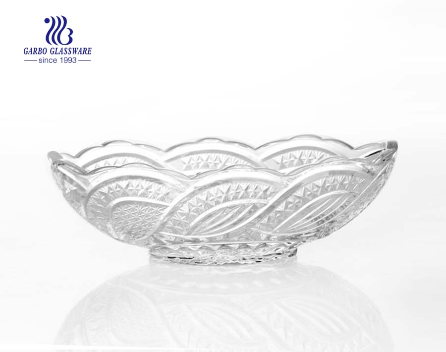 Classic engraved ice cream bowl for dessert