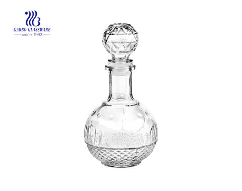 Middle Capacity 650ml  Glass Decanter For Fathers Day