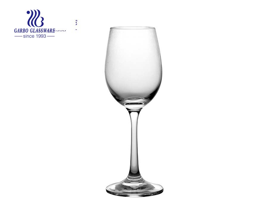 結婚式のガラス製品のカスタムロゴ赤ワイングラス