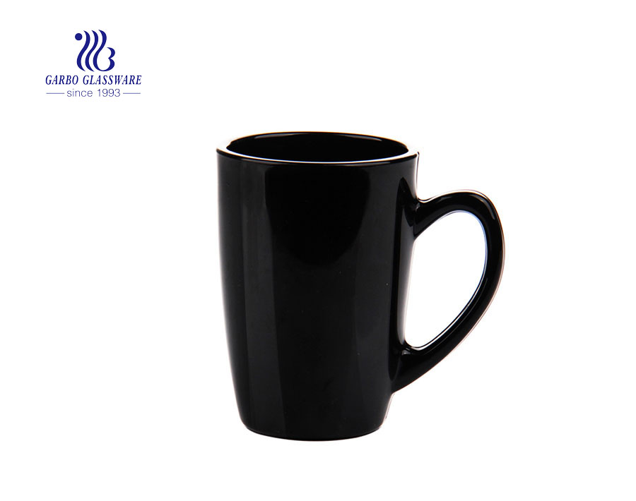 Tasse en verre opale noire de tasse de thé de café de poignée de 380ml pour la maison utilisée