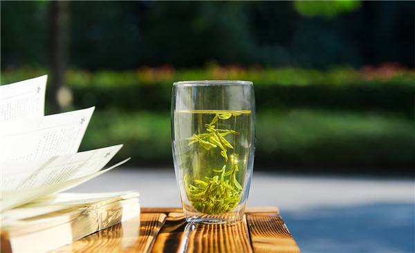 Why should we use glass cup for green tea