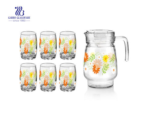 Venta al por mayor Restaurante / Hotel uso flor diseño 7pcs vaso jugo jugo conjunto