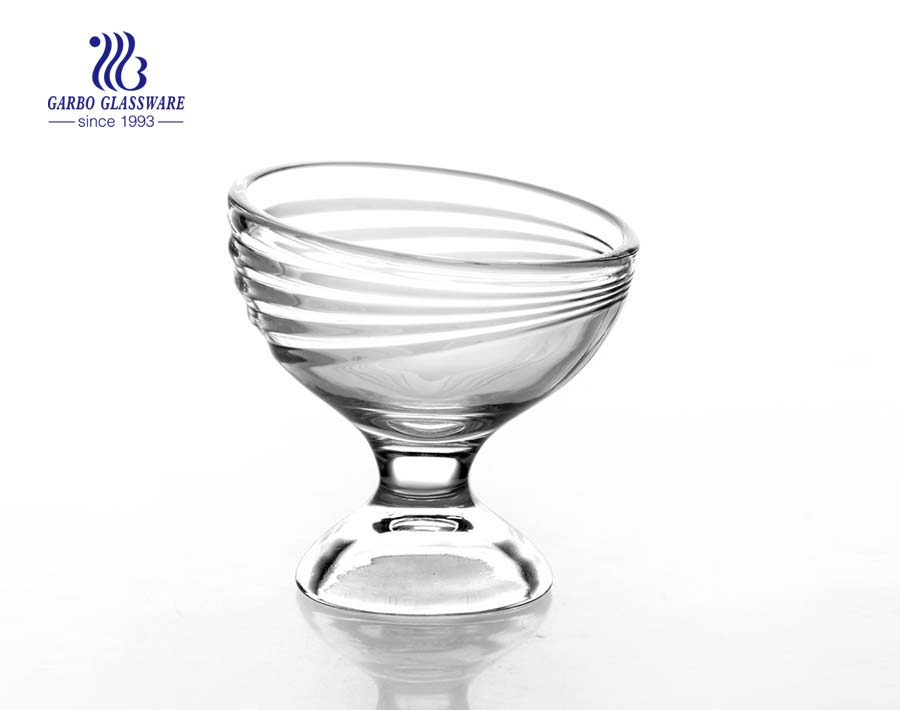 Factory cheap spining wave shape glass sundae cup
