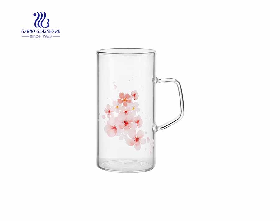 Bán buôn 11oz nắp tre hoa trang trí cốc thủy tinh borosilicat có tay cầm