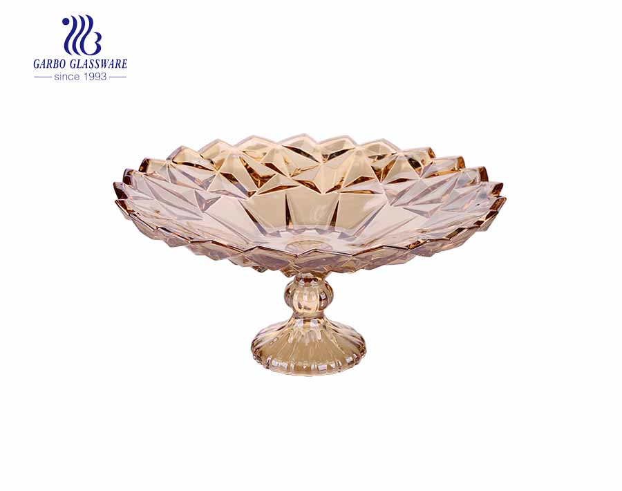 4.02'' Clear Glass Bowl with fish stand for nut Serving