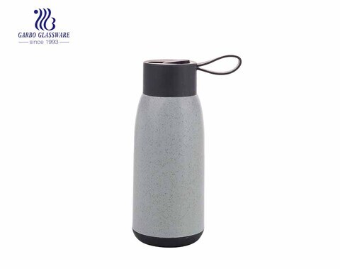 khuyến mãi giá rẻ chai nước thủy tinh thể thao 330ml có tay áo plasctic